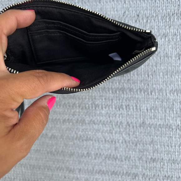 Coach wristlet - Picture 3 of 3